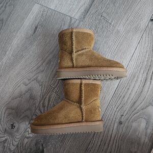 Toddler Kids Size 5 Koolaburrs By Ugg Tan